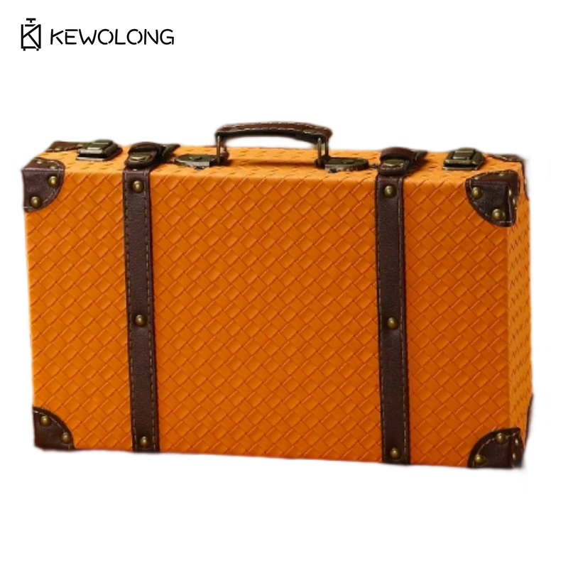 กล่องเก็บของสไตล์วินเทจยุโรปย้ - Retro Vintage Trunk Suitcase บทวิจารณ์และราคา